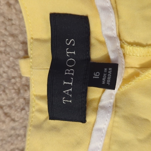 Talbots Yellow Shorts Size 16 - Picture 2 of 4